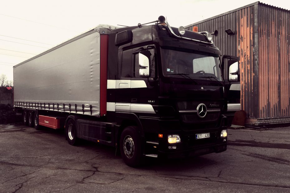 Mercedes Benz Actros 1841