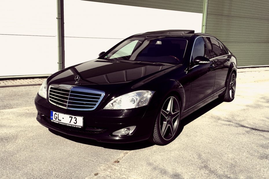 Mercedes Benz Long S320